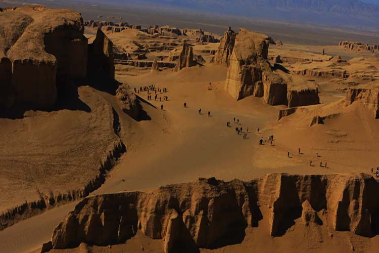 شهر کلوت‌ها کجا است؟