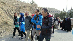 عصرانه در توچال