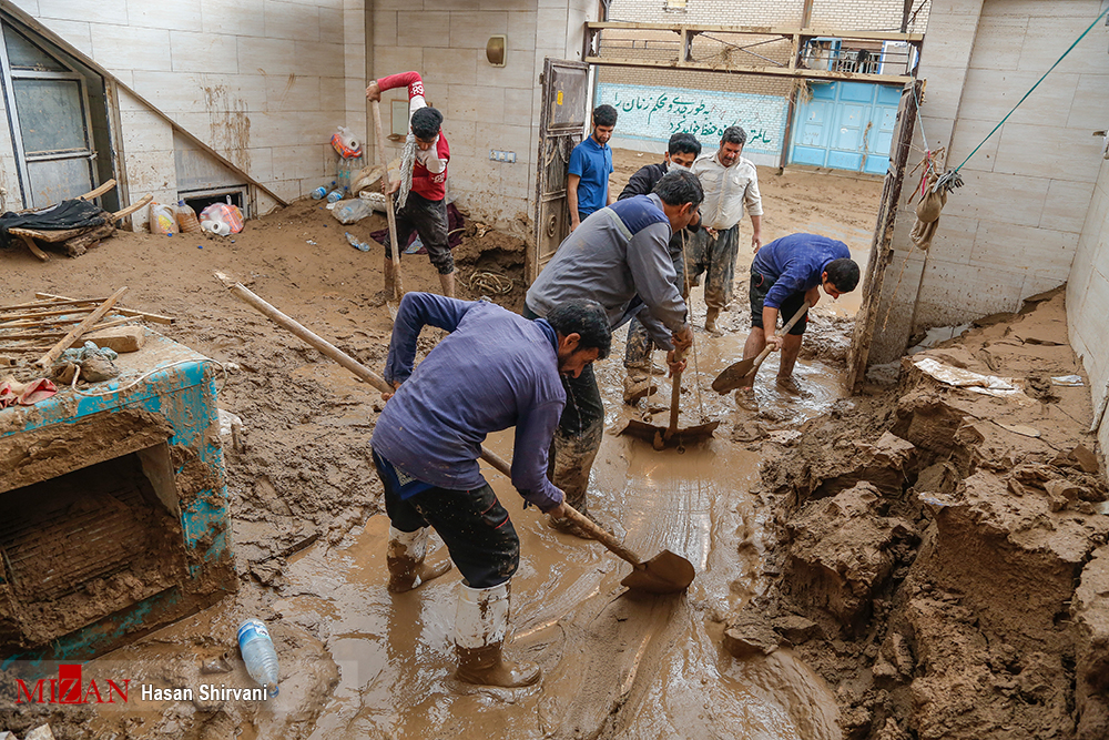 آخرین وضعیت سیلاب در خوزستان/تخلیه ۱۷۴ شهر و روستا از بیم سیل/آب ۶۹۷ روستای لرستان وصل شد