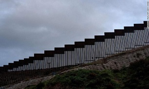 اعطای نخستین قرارد‌های ساخت دیوار مرزی مکزیک در هفته جاری
