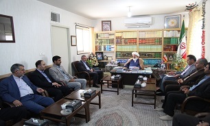رونق تولید باید در کشور جنبه اجرایی و عملیاتی بگیرد