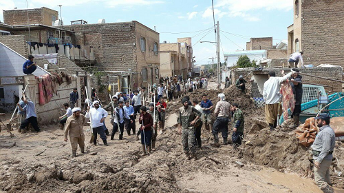 مجاهدت ۵۰۰ طلبه استان تهران در مناطق سیلزده مجاهدت ۵۰۰ طلبه استان تهران در مناطق سیلزده