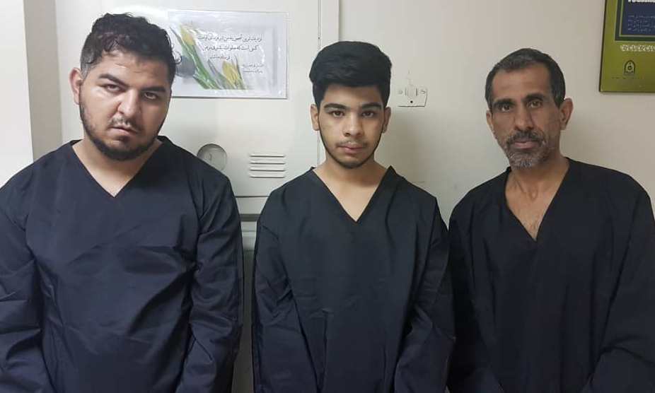 دستگیری سارقان منزل با ۹۰ فقره سرقت در دستگیری سارقان منزل با ۹۰ فقره سرقت در