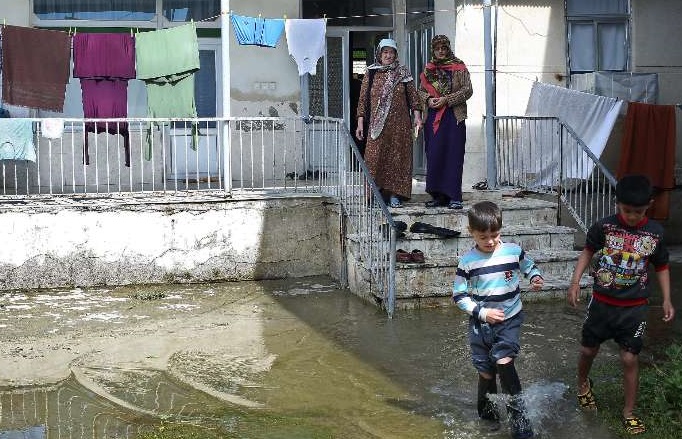 تجمع گروههای جهادی در حمایت از سپاه – پلدختر/ خسارات روستای سیل زده چم مهر –پلدختر/ کودکـان «پلدختر» / ورود سیلاب به غرب «اهواز» تجمع گروههای جهادی در حمایت از سپاه – پلدختر/ خسارات روستای سیل زده چم مهر –پلدختر/ کودکـان «پلدختر» / ورود سیلاب به غرب «اهواز»