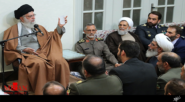 بیانات در دیدار فرمانده کل ارتش و جمعی از فرماندهان نیروی زمینی بیانات در دیدار فرمانده کل ارتش و جمعی از فرماندهان نیروی زمینی