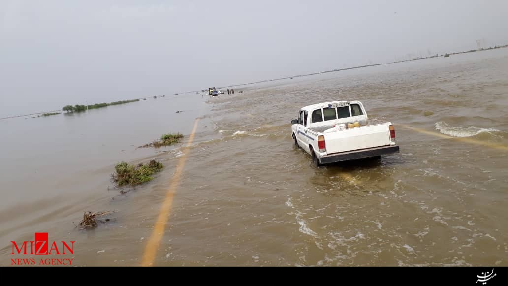 جاده اهواز به شادگان زیر آب رفت +تصاویر