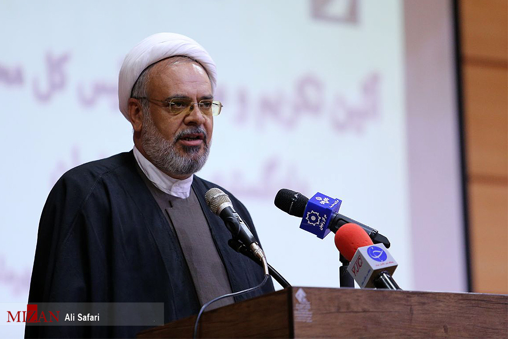۹۰ نفر از قضات دادگستری زنجان تقدیر شدند