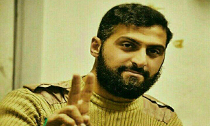 مدافع حرم خوش‌صدایی که لحظه‌ای از دخترش جدا نمی‌شد
