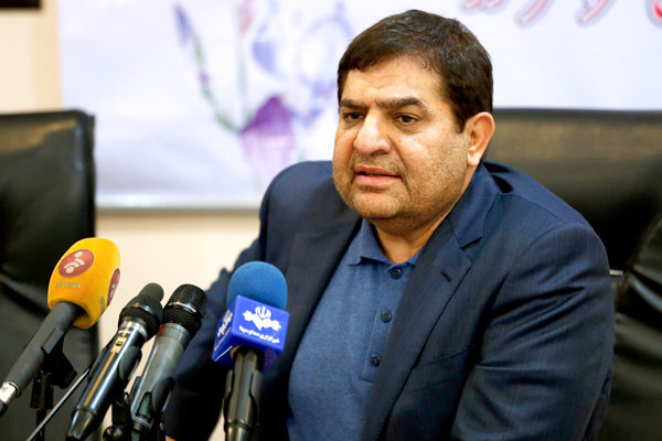 سرمایههای کشور در اختیار جوانان نخبه قرار گیرد
