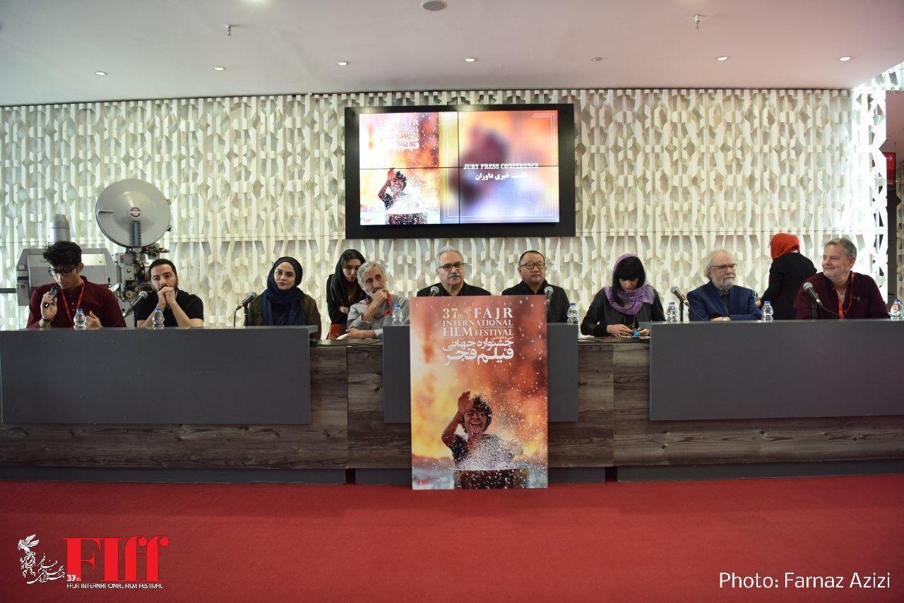 آبیار: فیلمهای خوبی در جشنواره جهانی حضور داشتند/میتوسکا: ایران سینمای محشری دارد آبیار: فیلمهای خوبی در جشنواره جهانی حضور داشتند/میتوسکا: ایران سینمای محشری دارد
