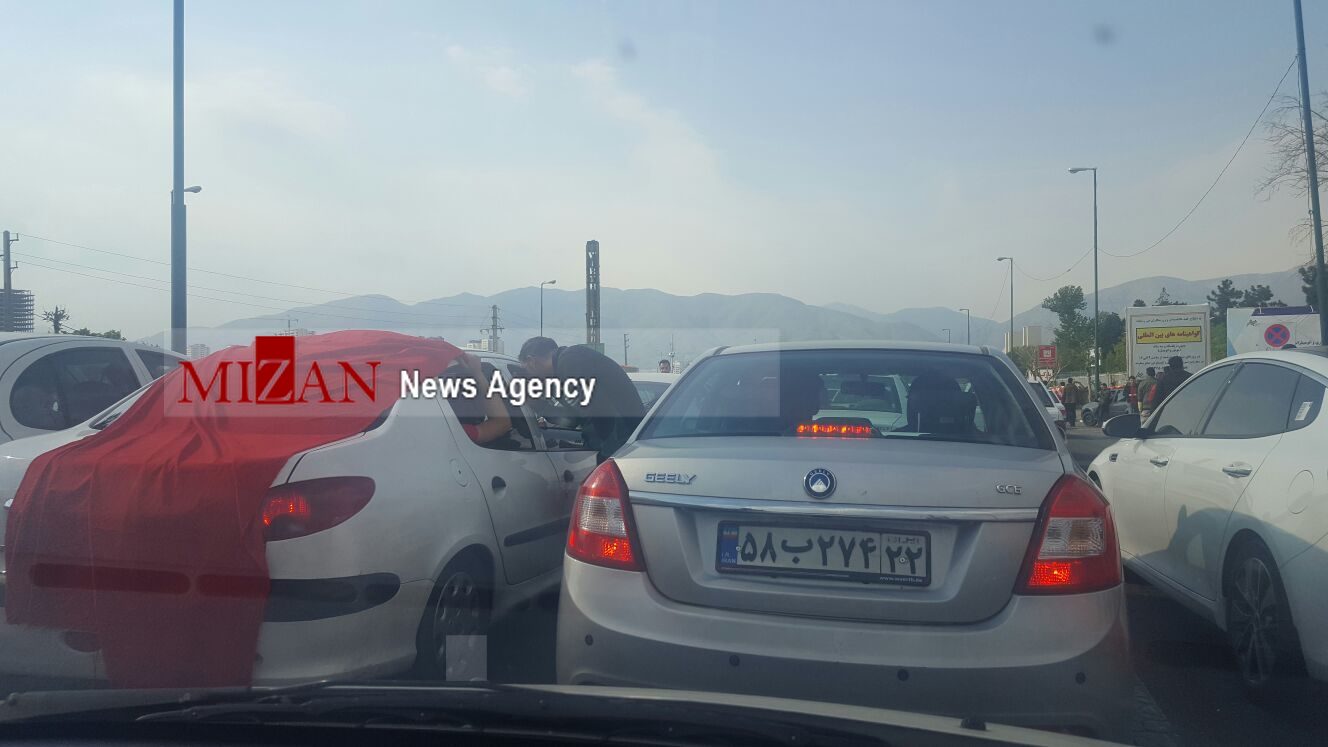 ی ی