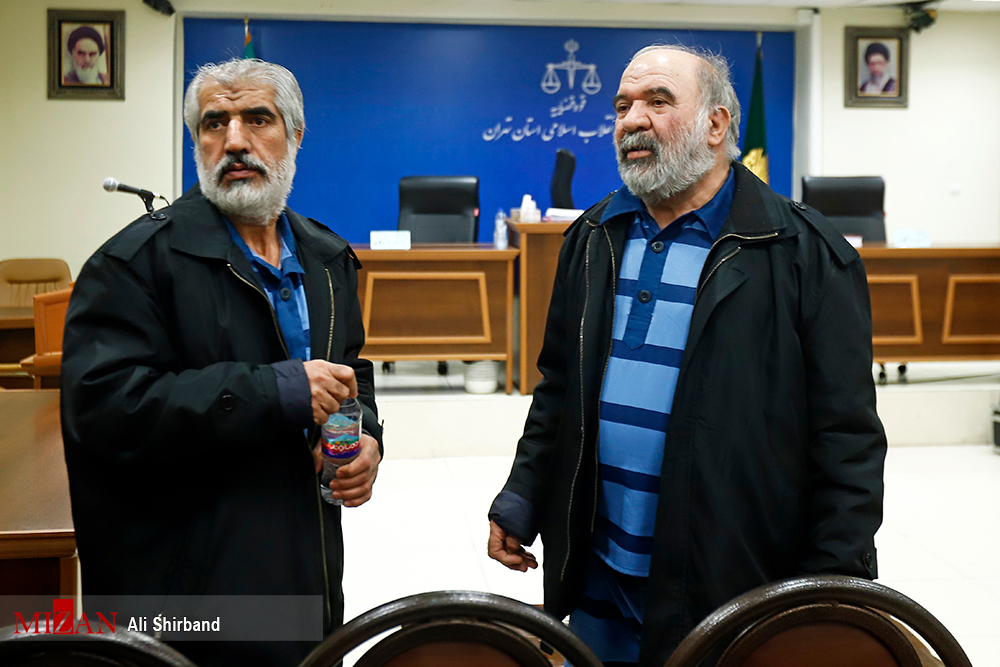از فساد در دریافت ارز ۴۲۰۰ تومانی تا خرید یک کارخانه به ثمن بخس و بیکارکردن کارگران؛ گزارش مستند از برخورد قاطع قوه قضاییه با متهان پروندهای با کلکسیون مفاسد در آستانه روز کارگر از فساد در دریافت ارز ۴۲۰۰ تومانی تا خرید یک کارخانه به ثمن بخس و بیکارکردن کارگران؛ گزارش مستند از برخورد قاطع قوه قضاییه با متهان پروندهای با کلکسیون مفاسد در آستانه روز کارگر