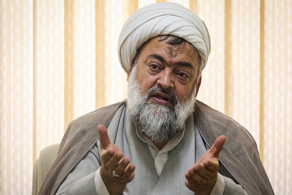 ماه مبارک رمضان فرصت ارائه یافتهها که باید با آداب خاصی همراه باشد ماه مبارک رمضان فرصت ارائه یافتهها که باید با آداب خاصی همراه باشد