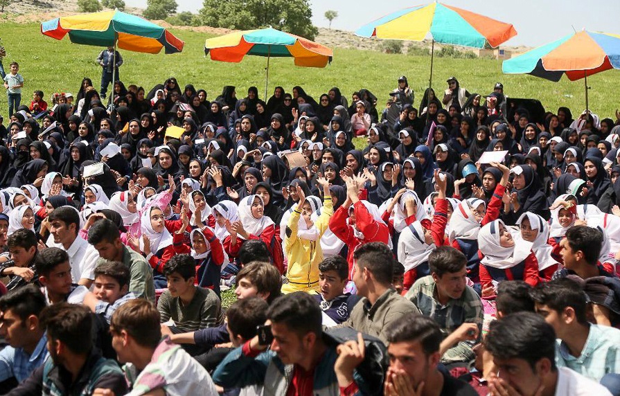 نهمین جشنواره گل و گیاه ارومیه/ ۱۵ اردیبهشت، به نام «شیراز» /جشنواره فرهنگی ورزشی عشایر- آذربایجان شرقی