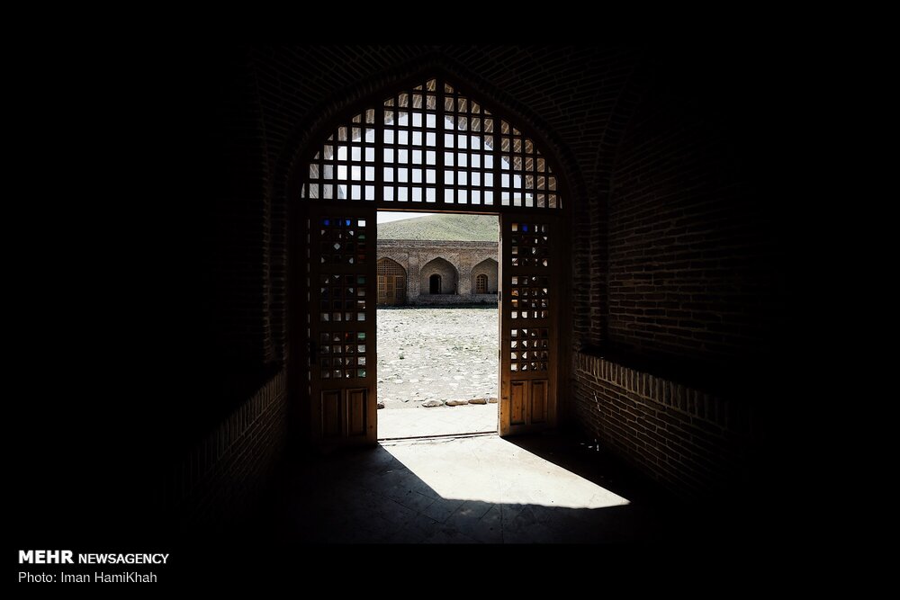 تصاویری از کاروانسرای «شاه عباسی فرسفج»