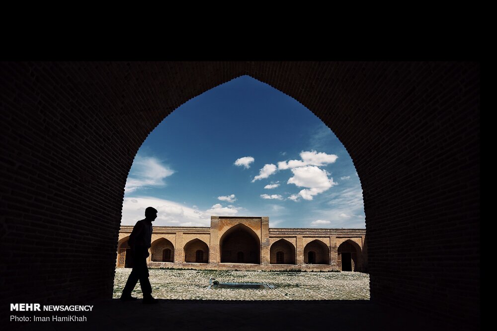 تصاویری از کاروانسرای «شاه عباسی فرسفج»