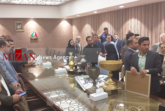 حضور ورزشکاران و مسئولان ورزش کشور در موزه ملی ورزش + عکس حضور ورزشکاران و مسئولان ورزش کشور در موزه ملی ورزش + عکس