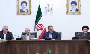 گسترش فعالیت‌های حوزه پژوهش و فناوری زمینه توسعه کشور را فراهم می‌کند/ وابستگی بودجه کشور به درآمد‌های نفتی به ۳۰ درصد کاهش یافته است