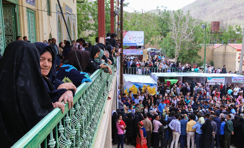 گل دومین جشنواره فرهنگی گلمحمدی استان یزد