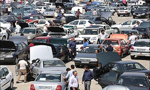 روند قیمت‌ها در بازار خودرو کاهشی است/ شیطنت‌ها بازار را متلاطم کرد