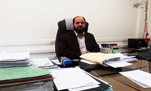 تخریب ۵ مورد ساخت و ساز غیرمجاز مغازه در بستر رودخانه با ورود مدعی العموم در پاکدشت