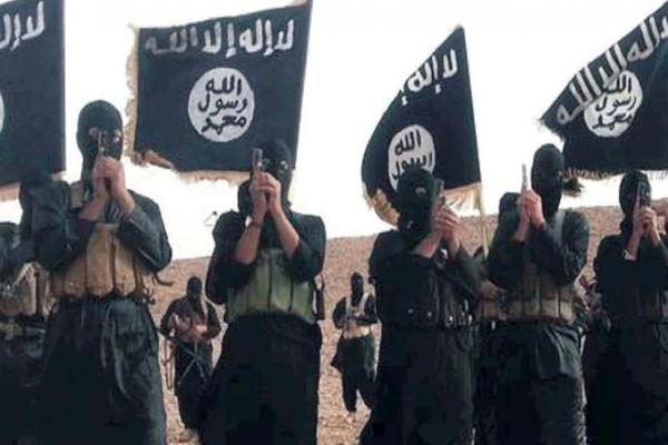 هلاکت و دستگیری ۱۰ تن از عناصر انتحاری داعش در استان الانبار عراق؛ بازداشت فرمانده ارشد میدانی داعش در منطقه «عنه»