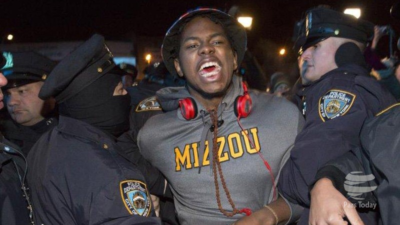 خشونت روز افزون پلیس علیه سیاهان؛ موضوعی واقعی که جامعه آمریکا تمایلی به شنیدن درباره آن ندارد
