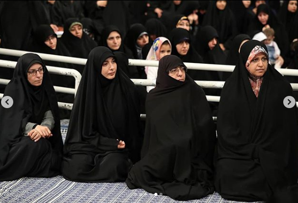 درباره‌ی مسائل ناموسی انقلاب مذاکره نمی‌کنیم