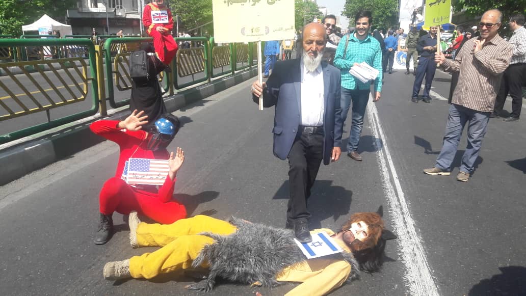 «نه» بزرگ به توطئه قرن/ طنین فریاد رهایی فلسطین مظلوم در سراسر ایران اسلامی + تصاویر و حاشیهها «نه» بزرگ به توطئه قرن/ طنین فریاد رهایی فلسطین مظلوم در سراسر ایران اسلامی + تصاویر و حاشیهها