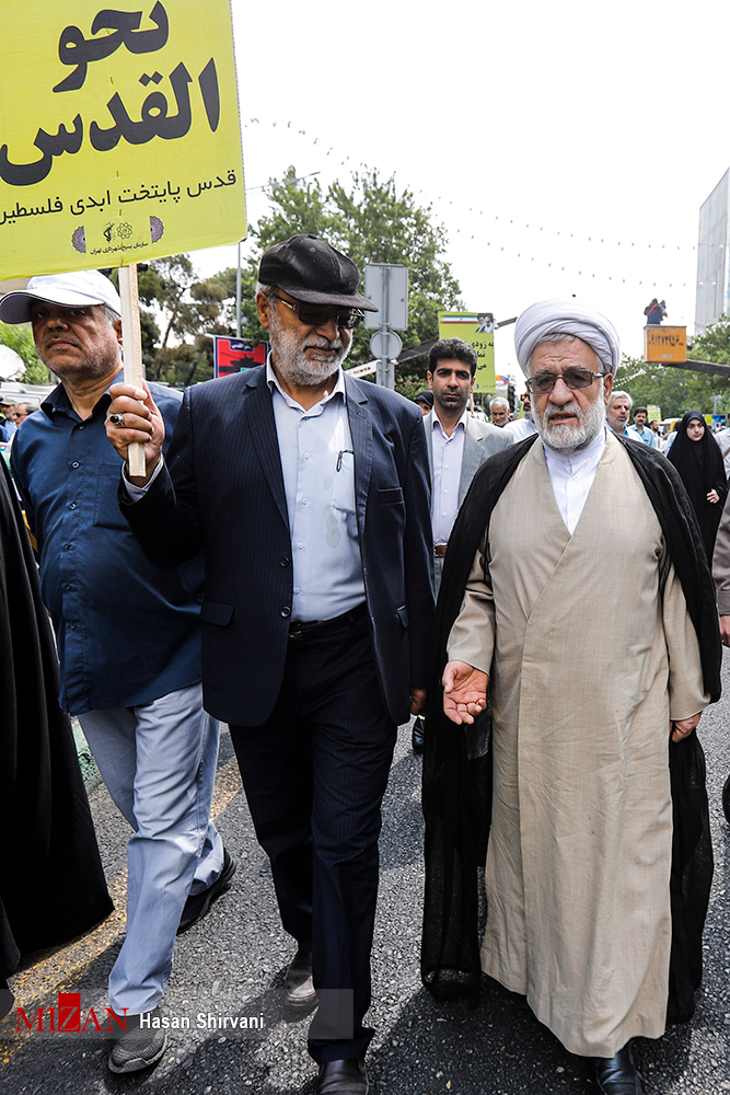 «نه» بزرگ به توطئه قرن/ طنین فریاد رهایی فلسطین مظلوم در سراسر ایران اسلامی + تصاویر و حاشیهها «نه» بزرگ به توطئه قرن/ طنین فریاد رهایی فلسطین مظلوم در سراسر ایران اسلامی + تصاویر و حاشیهها