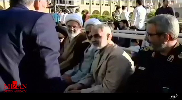 سوال غیر منتظره سردار سلیمانی از مجری بدون تعارف سوال غیر منتظره سردار سلیمانی از مجری بدون تعارف