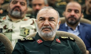 فرمانده کل سپاه درگذشت خواهر سید حسن نصرالله را تسلیت گفت