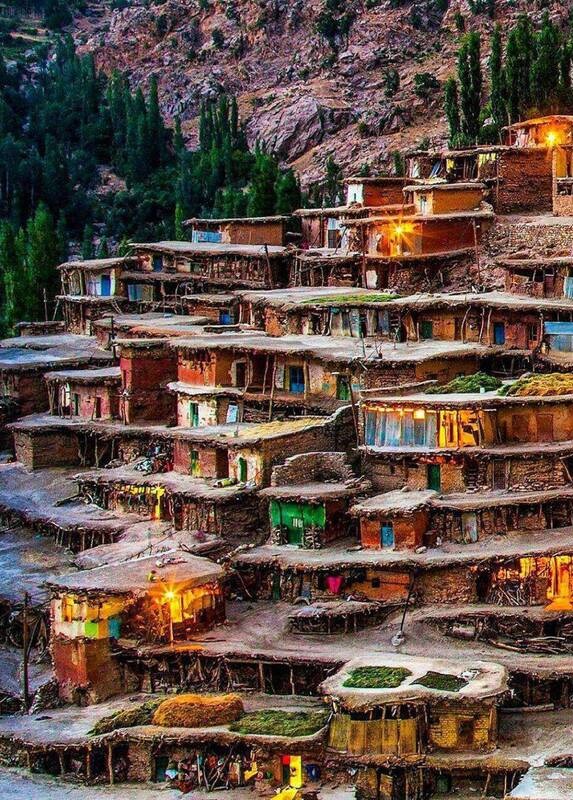 روستایی شگفت‌انگیز در کوهرنگ