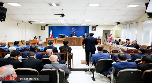 اعلام خبر دستگیری مدیرعامل متواری بانک سرمایه در دادگاه رسیدگی به اتهامات متهمان بانک سرمایه