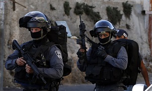 درگیری شدید پلیس صهیونیستی با شهرک نشینان/ دست‌کم ۱۰ نفر در جریان درگیری در سرزمین‌های اشغالی زخمی شدند