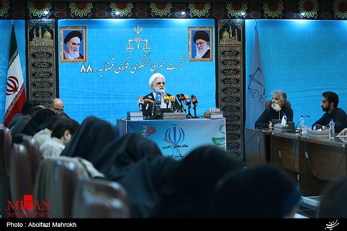 سخنگوی قوه قضائیه:تأیید خبر بازداشت پسر وزیراسبق ارشاد درارتباط با پرونده دکل نفتی/آخرین خبرها از پسر پرحاشیه تلگرامی و دستگیری تیم تروریستی در ارومیه/بامجوز رهبرانقلاب،دستگاه قضا به مسئله بورسیه ها ورود میکند/هشدار اژه ای درخصوص میتینگ های انتخاباتی و دعوت از افراد مسئله دار/آماده کمک به ناجا در برخورد جدی با جرائم مشهود هستیم،امیدواریم این طرح موقت نباشد سخنگوی قوه قضائیه:تأیید خبر بازداشت پسر وزیراسبق ارشاد درارتباط با پرونده دکل نفتی/آخرین خبرها از پسر پرحاشیه تلگرامی و دستگیری تیم تروریستی در ارومیه/بامجوز رهبرانقلاب،دستگاه قضا به مسئله بورسیه ها ورود میکند/هشدار اژه ای درخصوص میتینگ های انتخاباتی و دعوت از افراد مسئله دار/آماده کمک به ناجا در برخورد جدی با جرائم مشهود هستیم،امیدواریم این طرح موقت نباشد