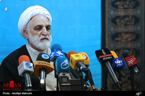 سخنگوی قوه قضائیه:تأیید خبر بازداشت پسر وزیراسبق ارشاد درارتباط با پرونده دکل نفتی/آخرین خبرها از پسر پرحاشیه تلگرامی و دستگیری تیم تروریستی در ارومیه/بامجوز رهبرانقلاب،دستگاه قضا به مسئله بورسیه ها ورود میکند/هشدار اژه ای درخصوص میتینگ های انتخاباتی و دعوت از افراد مسئله دار/آماده کمک به ناجا در برخورد جدی با جرائم مشهود هستیم،امیدواریم این طرح موقت نباشد سخنگوی قوه قضائیه:تأیید خبر بازداشت پسر وزیراسبق ارشاد درارتباط با پرونده دکل نفتی/آخرین خبرها از پسر پرحاشیه تلگرامی و دستگیری تیم تروریستی در ارومیه/بامجوز رهبرانقلاب،دستگاه قضا به مسئله بورسیه ها ورود میکند/هشدار اژه ای درخصوص میتینگ های انتخاباتی و دعوت از افراد مسئله دار/آماده کمک به ناجا در برخورد جدی با جرائم مشهود هستیم،امیدواریم این طرح موقت نباشد