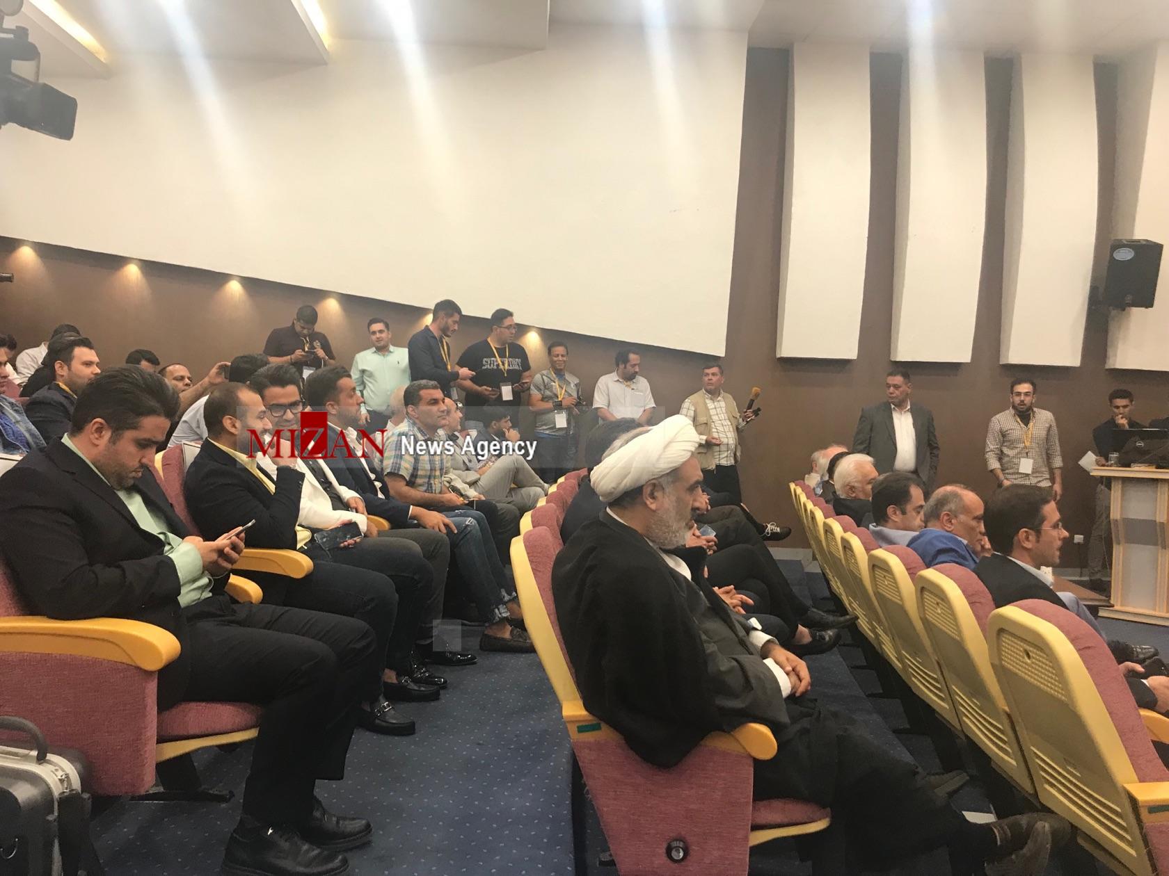 امضای رسمی قرارداد استراماچونی در حضور سفیر ایتالیا و پیشکسوتان استقلال+ تصاویر امضای رسمی قرارداد استراماچونی در حضور سفیر ایتالیا و پیشکسوتان استقلال+ تصاویر