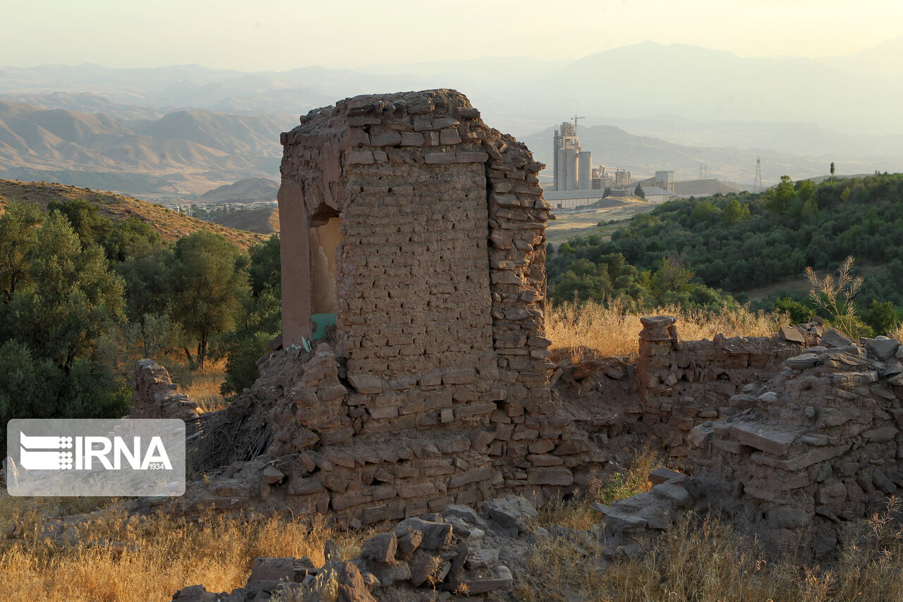 ساکن روستای بی نام +تصاویر ساکن روستای بی نام +تصاویر