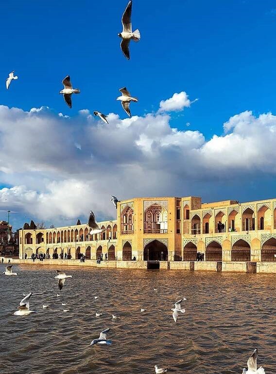 نمایی زیبا از پل خواجو