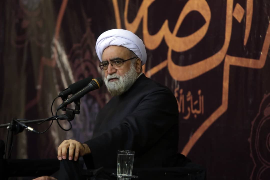 امام صادق (ع) با  قوت و صلابت در برابر طاغوت و حاکمان جور و ظلم با قاطعیت ایستادند