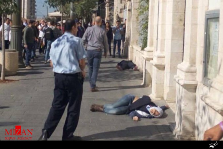 2 دختر فلسطینی هدف تیراندازی نظامیان صهیونیست قرار گرفتند+عکس 2 دختر فلسطینی هدف تیراندازی نظامیان صهیونیست قرار گرفتند+عکس