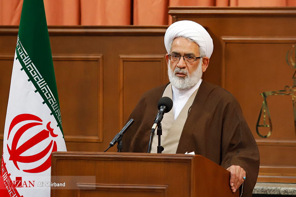 دادستان‌ها در صورت کوتاهی دستگاه‎های مسئول در دفاع از حقوق عامه به میدان بیایند