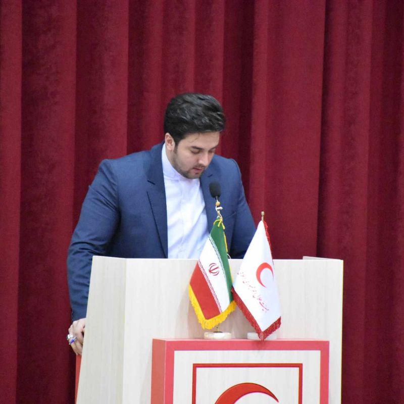 در کرمانشاه کمبودی نداریم/در زمان اسکان اضطراری چادر در بین مردم توزیع می‌شود