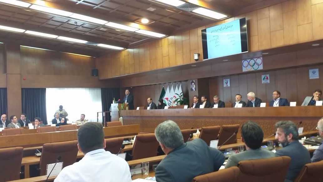 غیبت رضازاده و پورکیانی/ تذکر اسبقیان به یک کاندیدا غیبت رضازاده و پورکیانی/ تذکر اسبقیان به یک کاندیدا