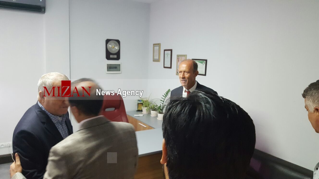 گزارش تصویری از ملاقات کالدرون با پروین و مدیران پرسپولیس