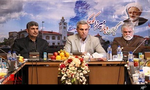 استفاده از تمام ظرفیت‌ها و امکانات در حوزه اشتغال و حرفه آموزی زندانیان