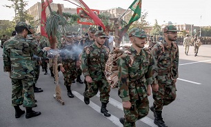 دانشجویان جدیدالورود آجا به دوره رزم مقدماتی اعزام شدند