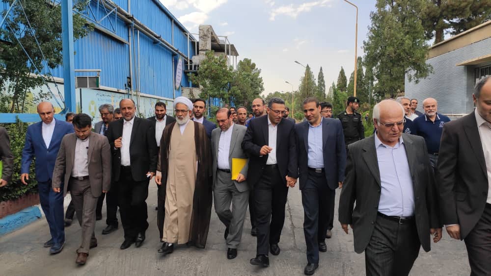 دادستان کل کشور از کارخانه آلومینیوم پارس بازدید کرد دادستان کل کشور از کارخانه آلومینیوم پارس بازدید کرد