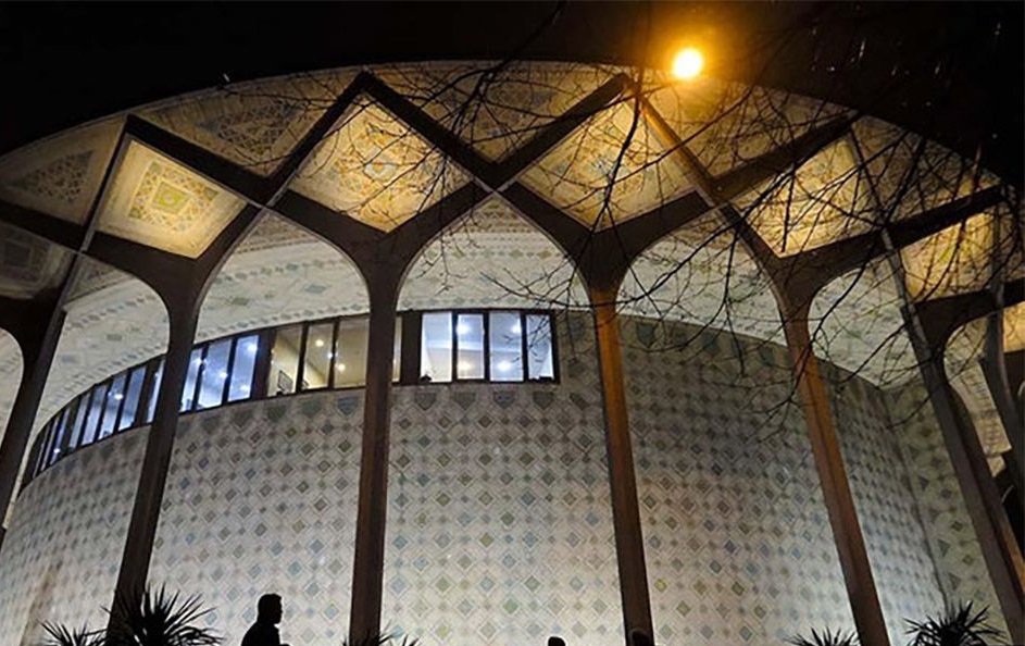 بازگشت «حمید پورآذری» به تهیه کنندگی تئاتر/شینیون بار دیگر روی صحنه می‌رود/////////////////////////////////////چهارشنبه